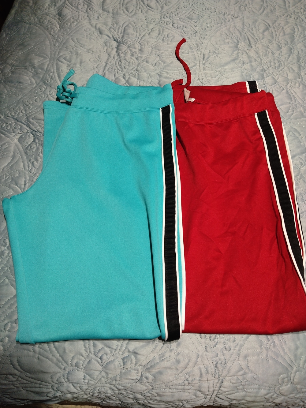 Women's K.JORDAN Red & Teal Side-Stripe Track Joggers